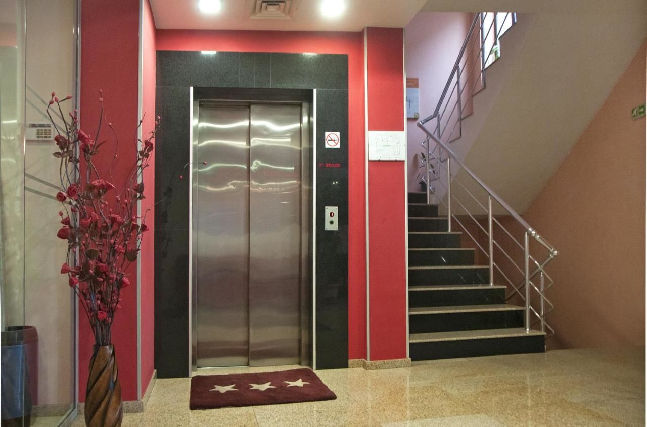 Отель Hotel Real Пловдив-30