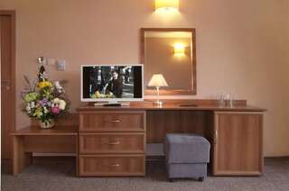 Отель Hotel Real Пловдив Улучшенный полулюкс-13