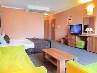Отель Hotel Real Пловдив Улучшенный полулюкс-3