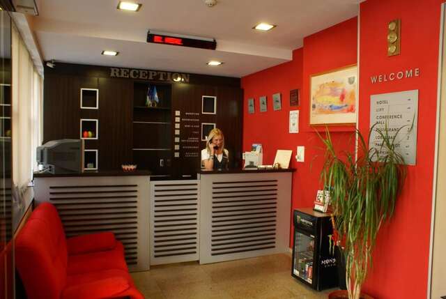Отель Hotel Real Пловдив-21