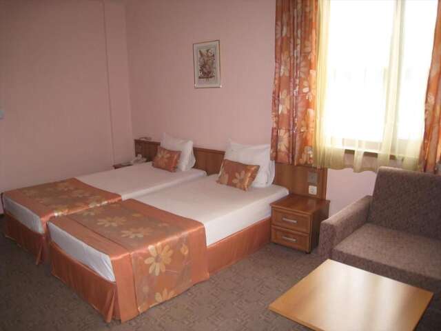 Отель Hotel Real Пловдив-49